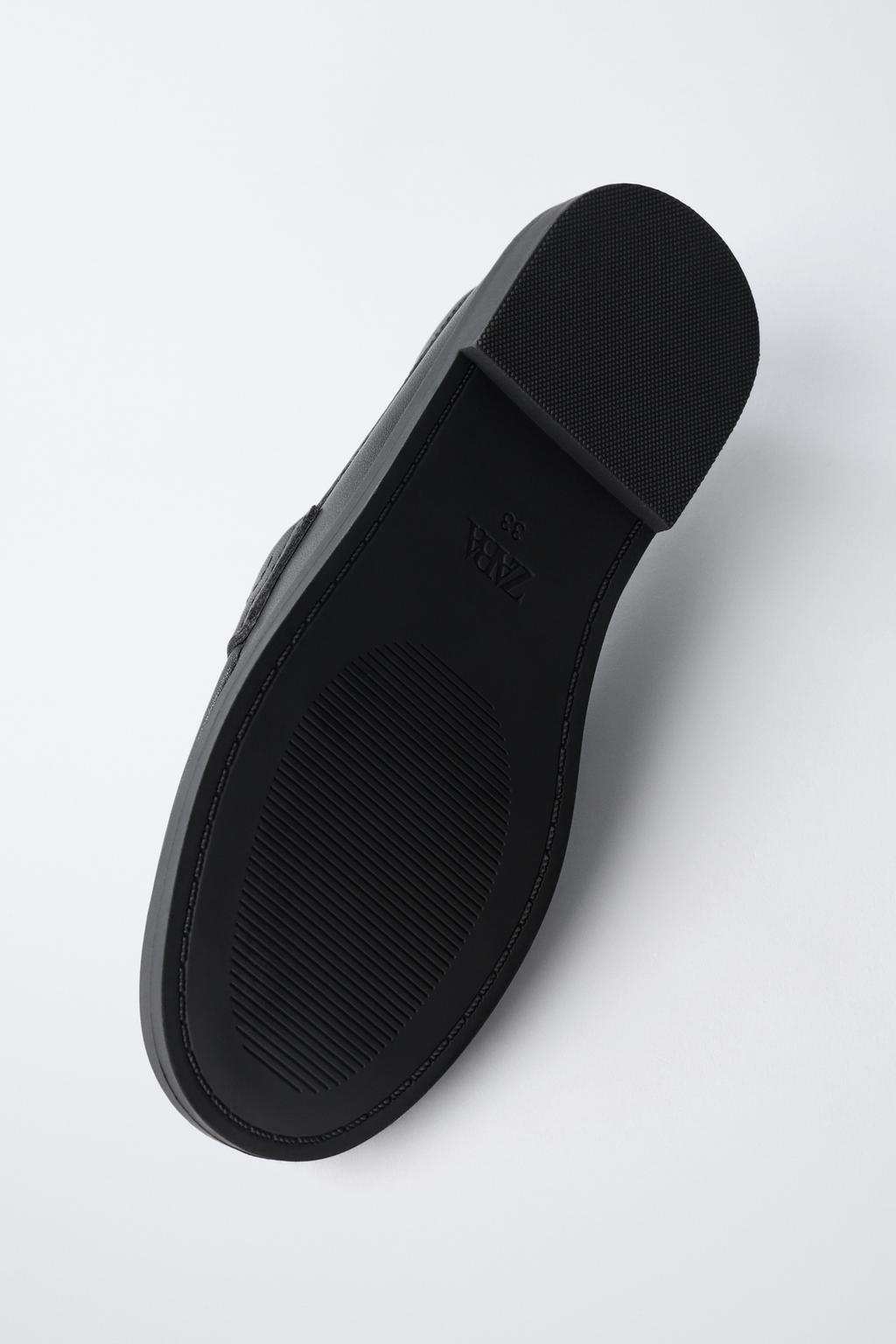 ЛОФЕРЫ С КИСТОЧКАМИ