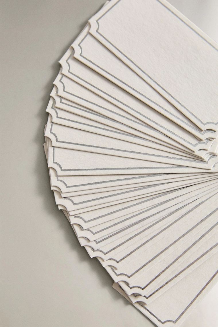 Набор из металлических держателей и карточек