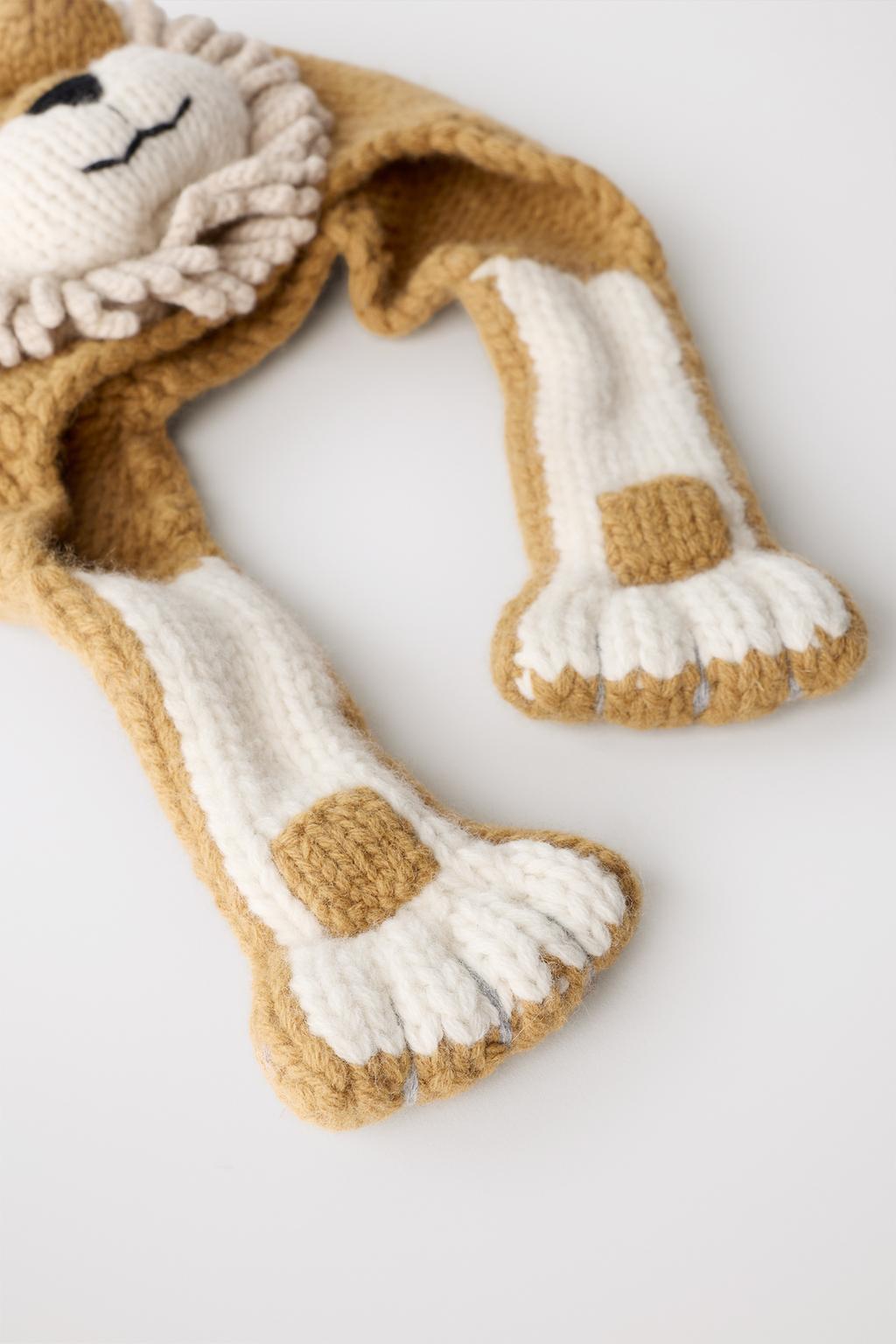 Шапка с львом из 100% шерсти limited edition