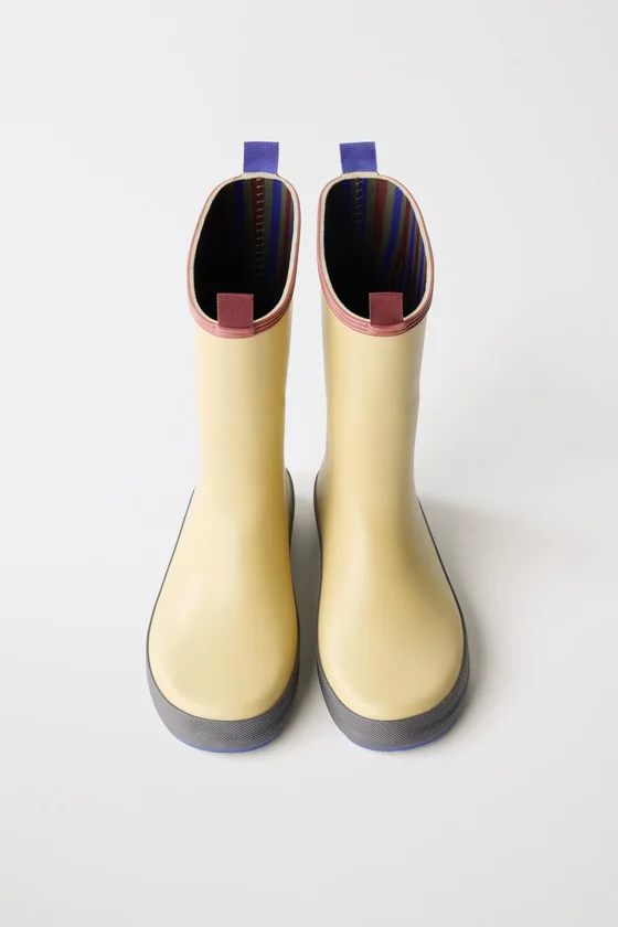 Резиновые сапоги в стиле colour block zara