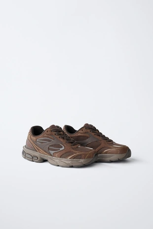 Кроссовки из разных материалов