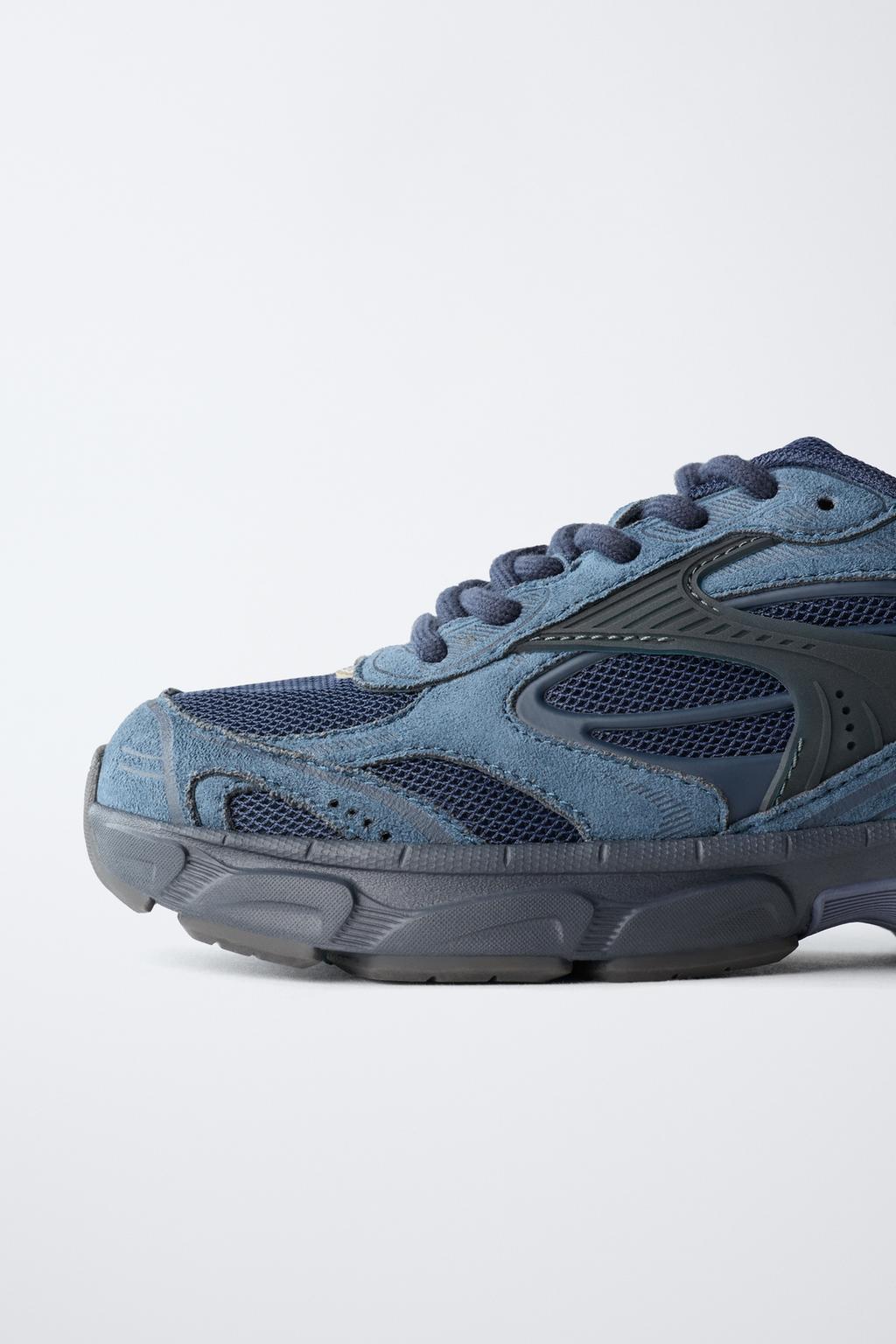 КРОССОВКИ ИЗ РАЗНЫХ МАТЕРИАЛОВ