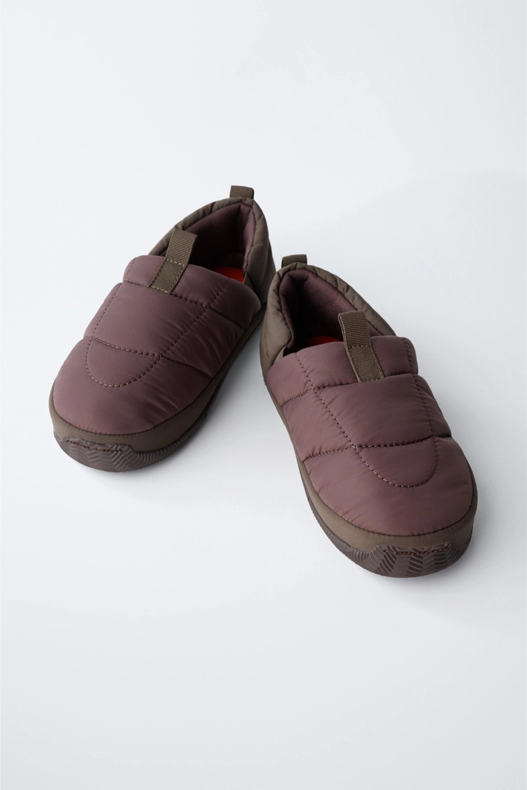 Кроссовки с мягкой подкладкой