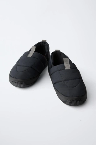 Стеганые кроссовки