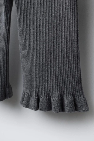 Трикотажные брюки с воланами- Заказать в России