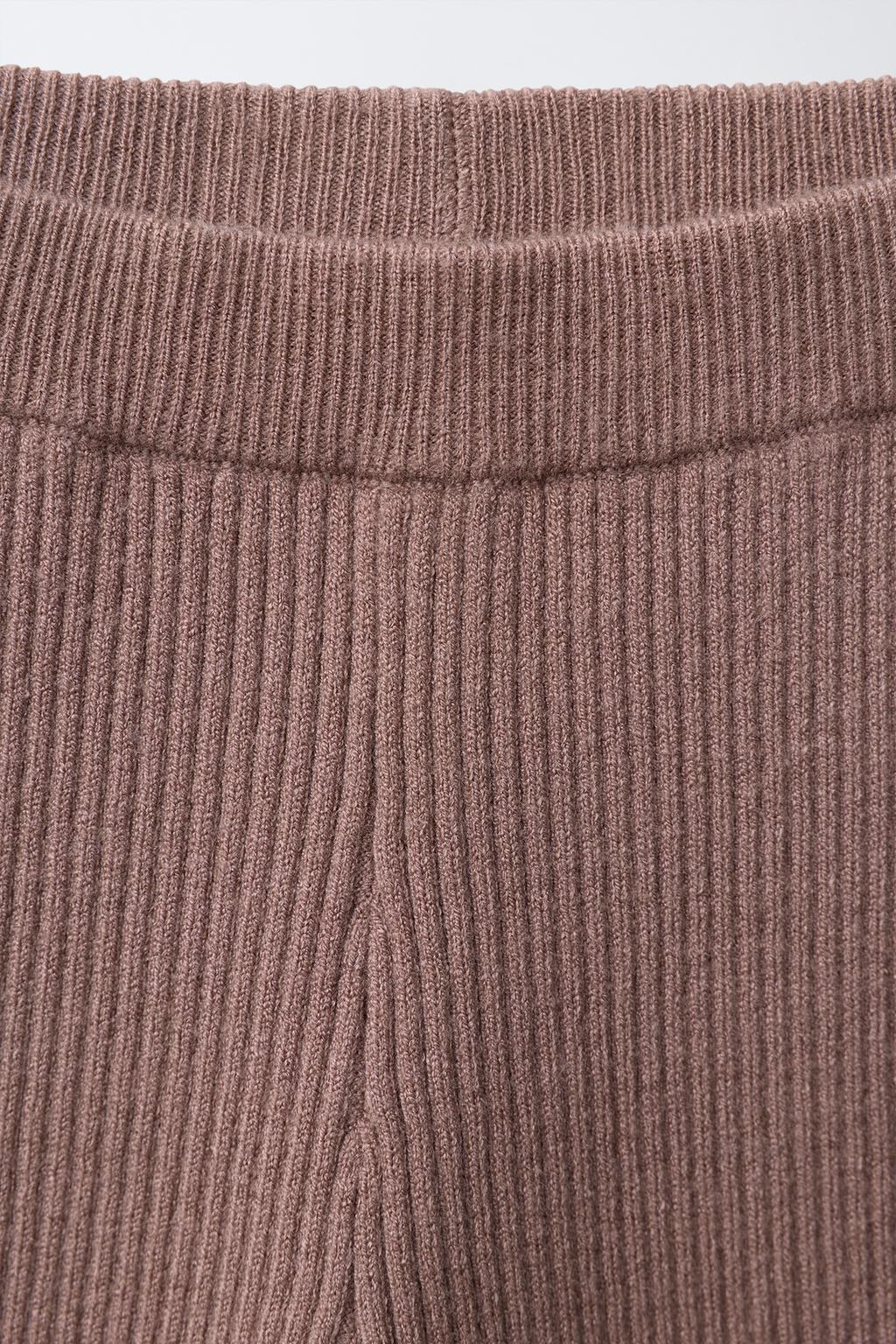 ТРИКОТАЖНЫЕ БРЮКИ С ВОЛАНАМИ