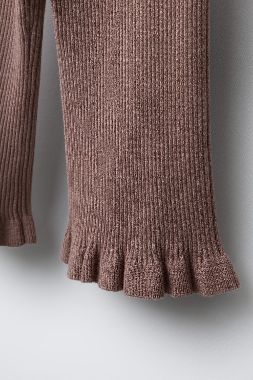 ТРИКОТАЖНЫЕ БРЮКИ С ВОЛАНАМИ