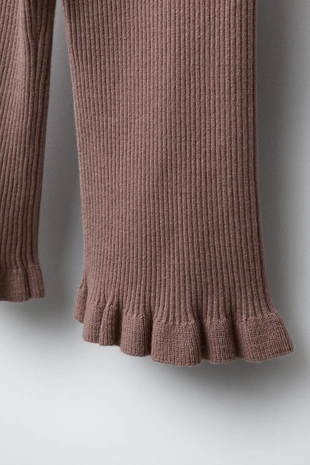 Трикотажные брюки с воланами