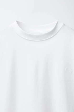 Футболка HEAVY WEIGHT с вышивкой