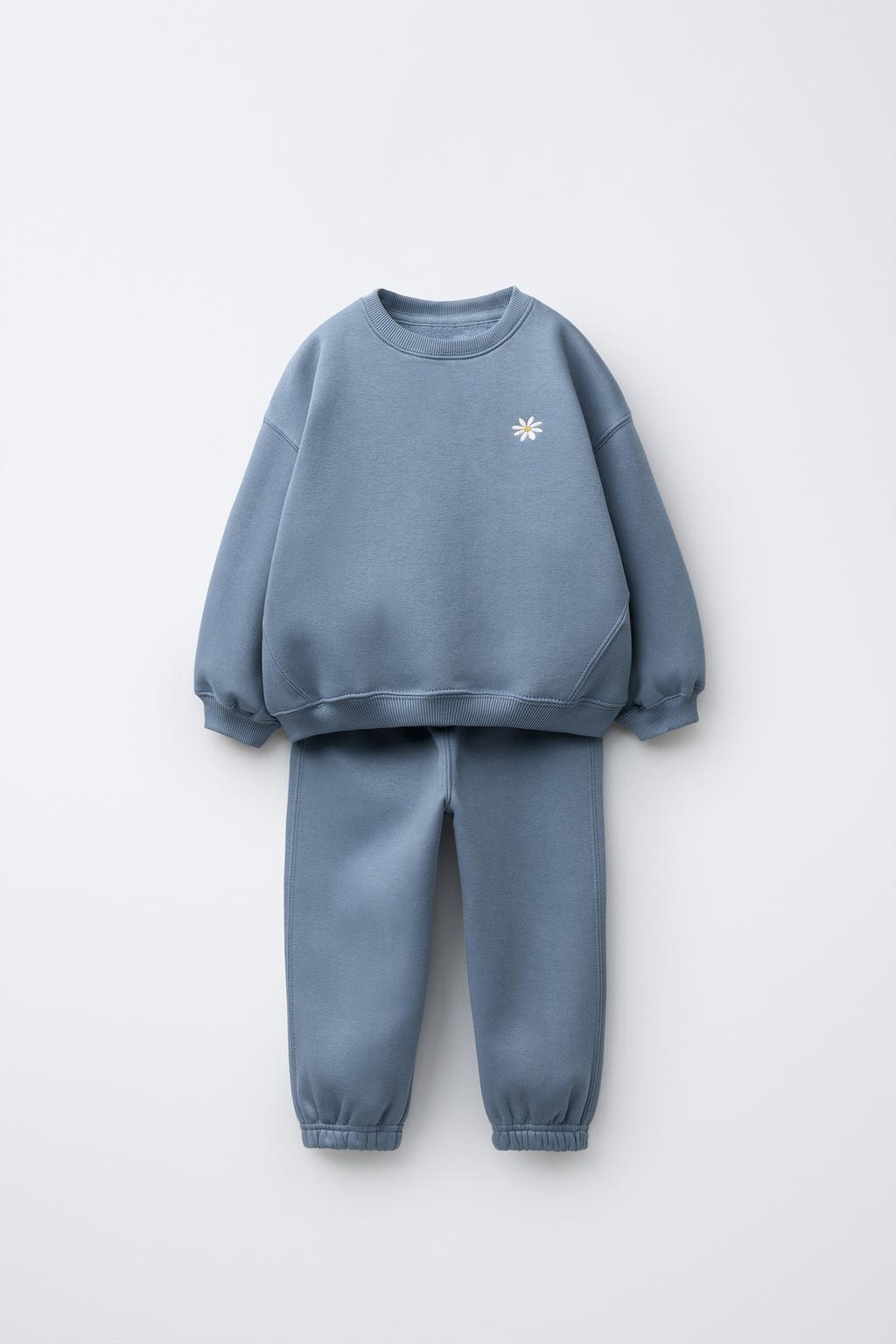 КОМПЛЕКТ ИЗ ТОЛСТОВКИ И ДЖОГГЕРОВ С ВЫШИВКОЙ