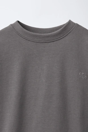 Футболка HEAVY WEIGHT с вышивкой