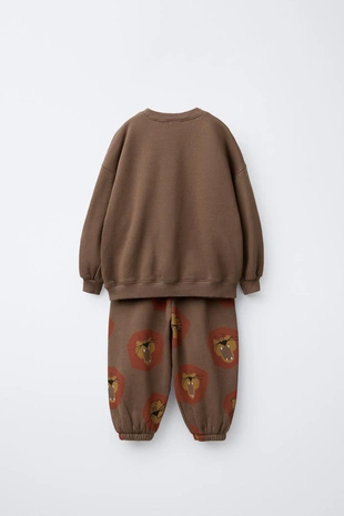 Комплект для джоггинга: свитшот и брюки-джоггеры «львы»- Заказать в России