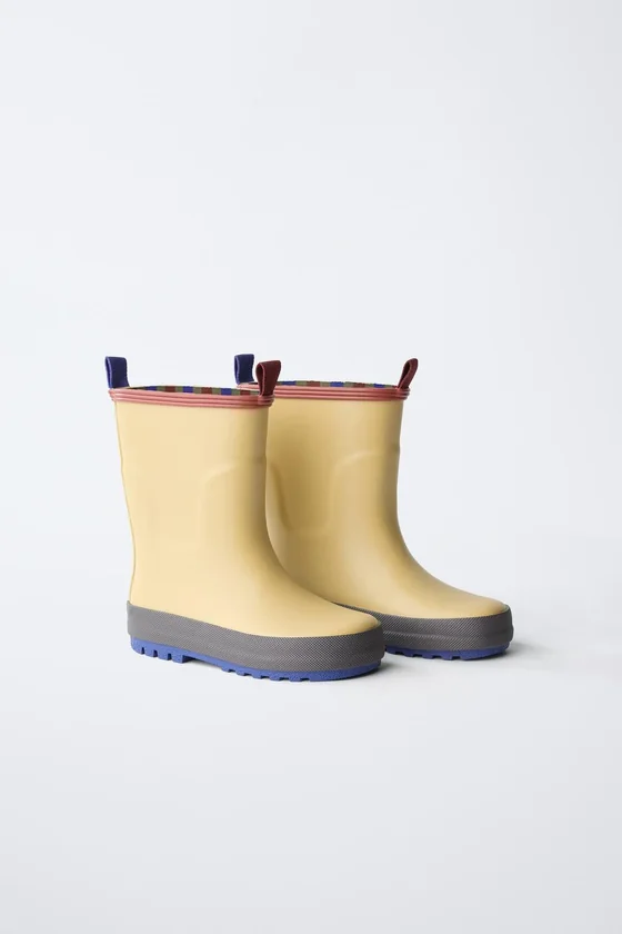 Резиновые сапоги в стиле колор-блок zara