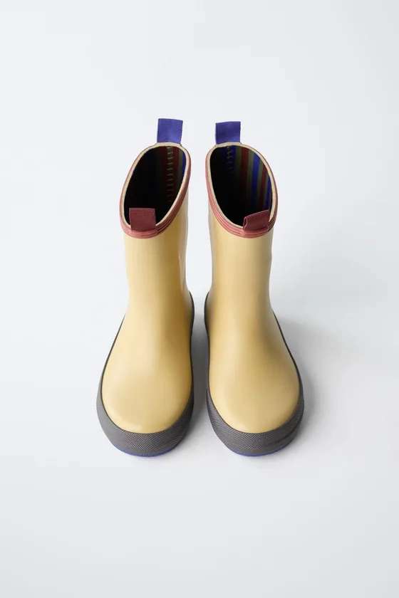 Резиновые сапоги в стиле колор-блок zara