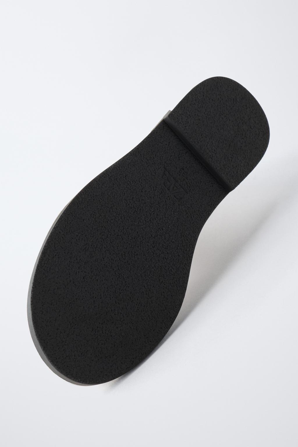 ЛАКИРОВАННЫЕ БОТИЛЬОНЫ ЦВЕТА ЭКРЮ