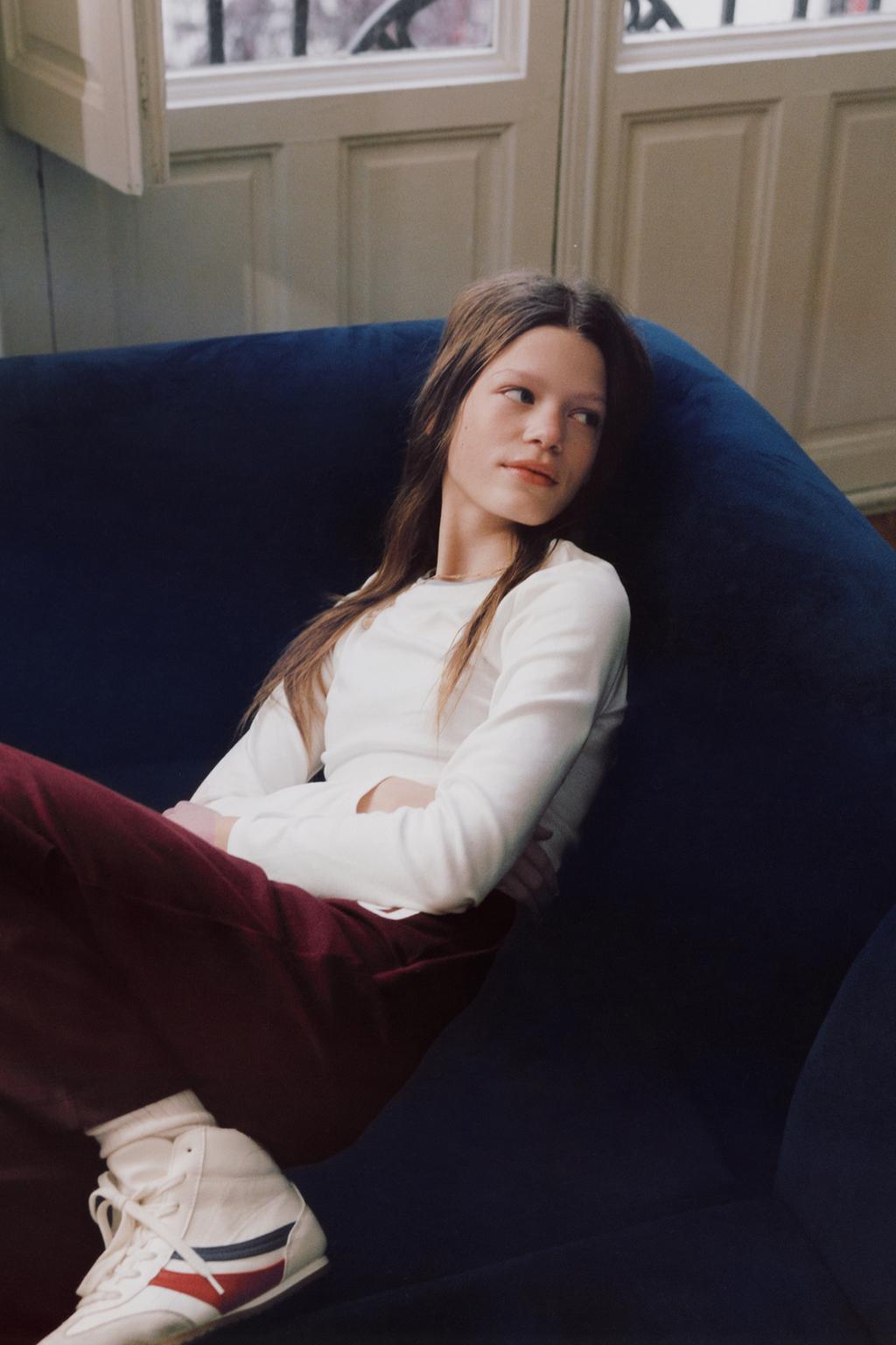 БРЮКИ WIDE LEG ИЗ ПЛОТНОЙ МЯГКОЙ ТКАНИ С ВЫШИВКОЙ