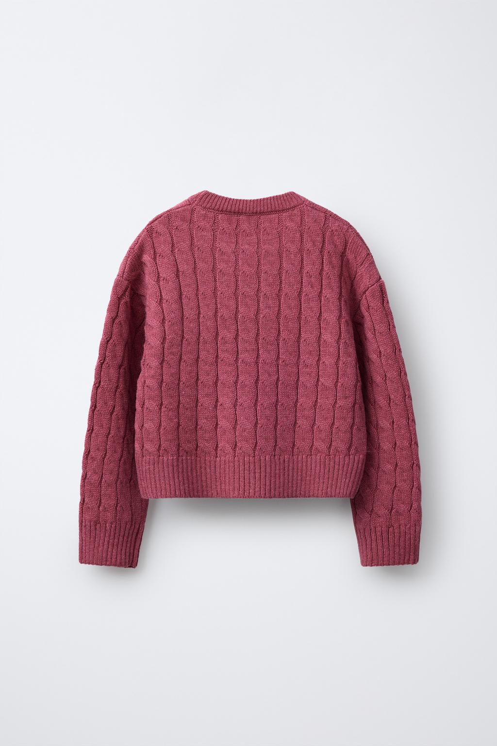 СВИТЕР С УЗОРОМ «КОСЫ»