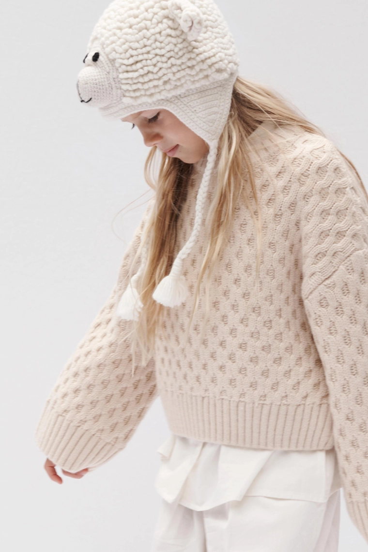 Свитер с косами ограниченного издания