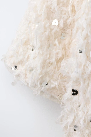 Футболка с перьями и пайетками- Заказать в России