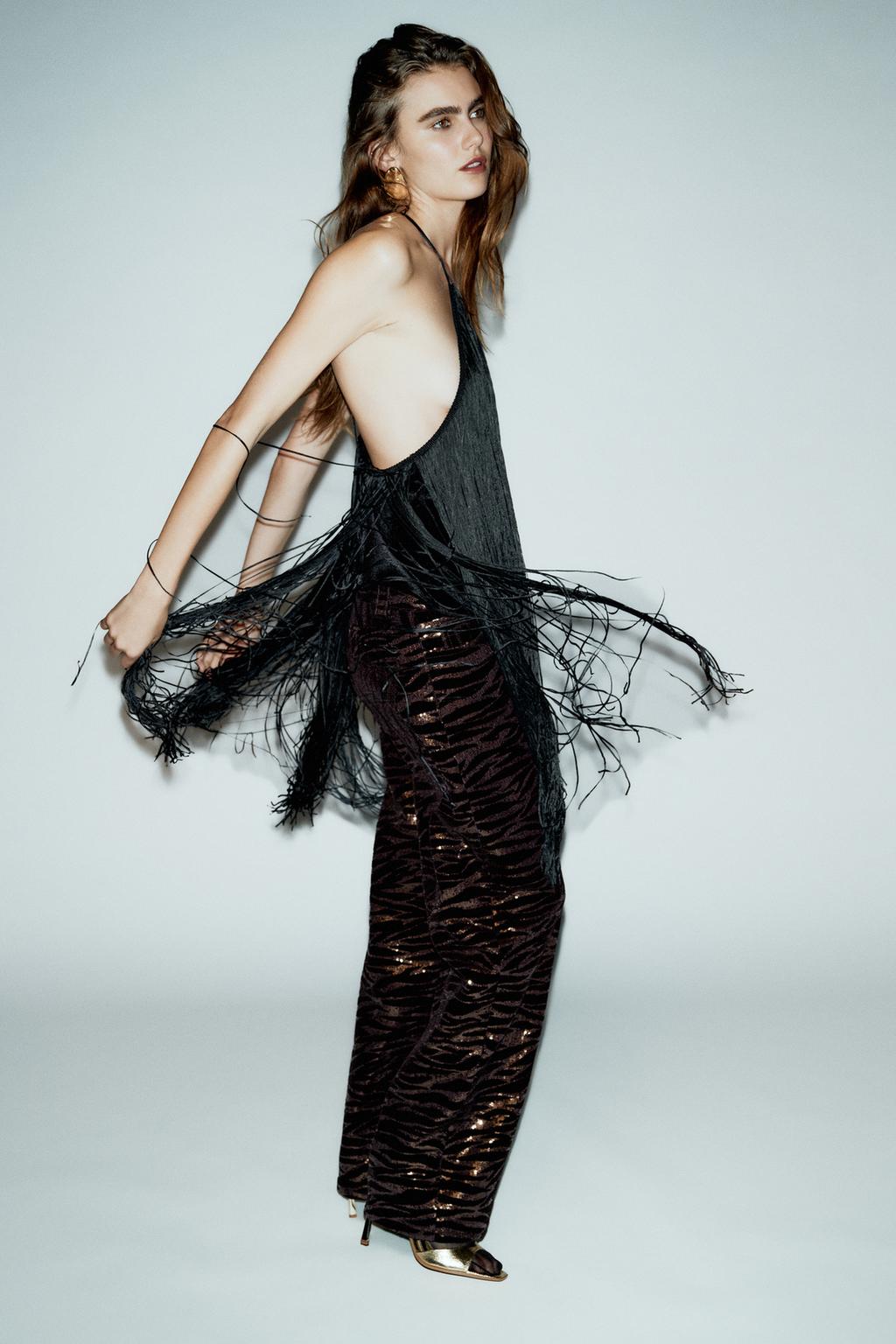 ТОП ХАЛТЕР ИЗ БАРХАТА С БАХРОМОЙ