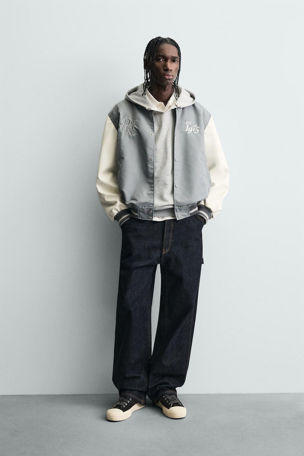 Куртка-бомбер с контрастной вышивкой