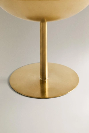 Высокий золотой металлический бокал для вина- Заказать в России