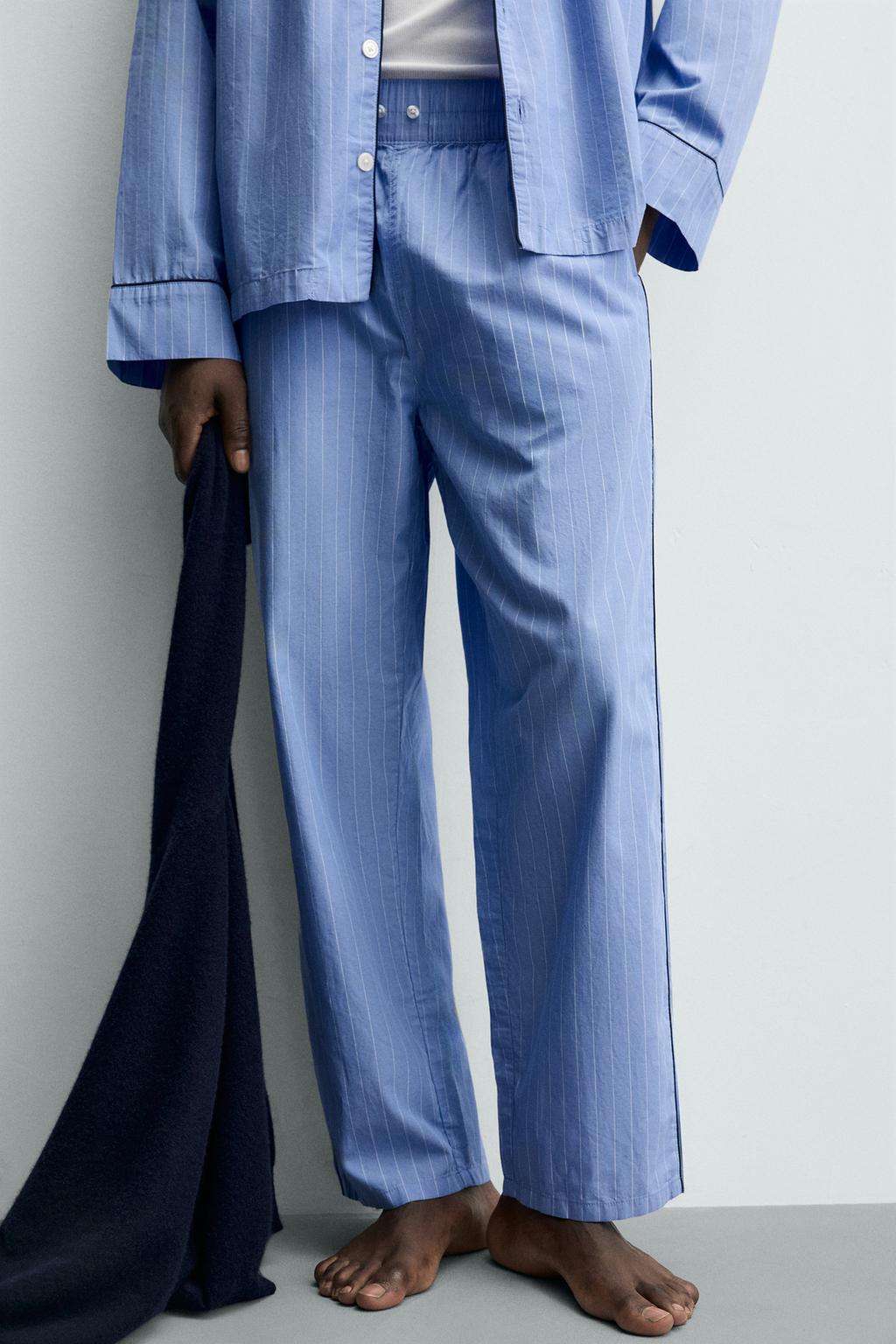 ПИЖАМА С КОНТРАСТНОЙ ОТДЕЛКОЙ