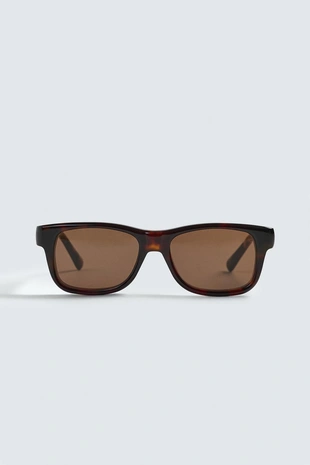 Солнцезащитные очки овальной формы- Заказать в России