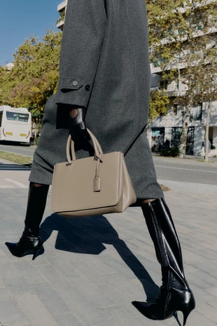 Сумка для города с двумя ручками- Заказать в России