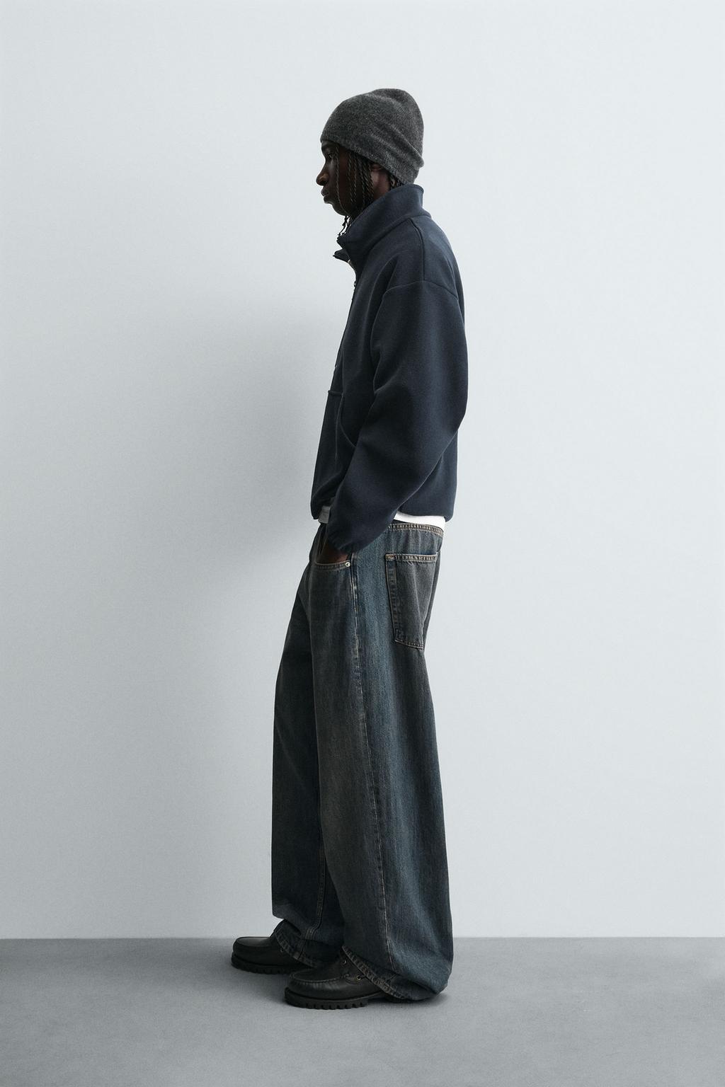 АНОРАК ИЗ ИСКУССТВЕННОЙ ОВЧИНЫ С ВЫШИВКОЙ