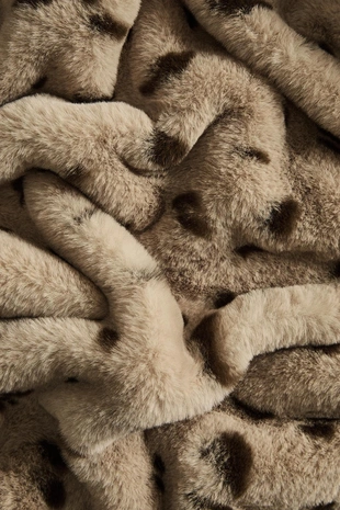 Плед из искусственного меха с животным принтом- Заказать в России