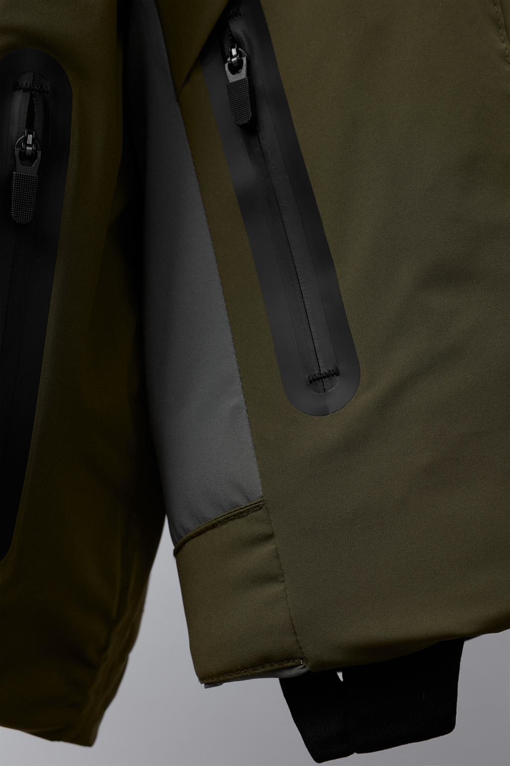 COLOUR BLOCK HOODED WATERPROOF AND WINDPROOF JACKET RECCO® SYSTEM SKI COLLECTION