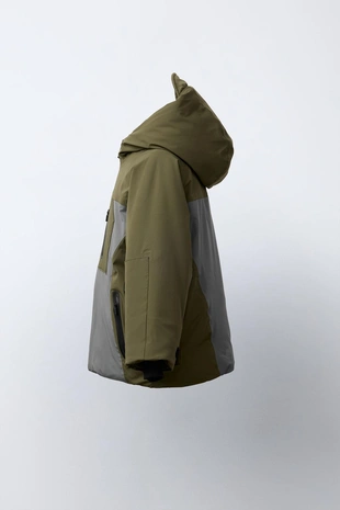 COLOUR BLOCK HOODED WATERPROOF AND WINDPROOF JACKET RECCO® SYSTEM SKI COLLECTION- Заказать в России