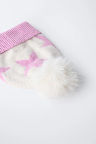 Трикотажная шапка со звездами и помпоном- Заказать в России