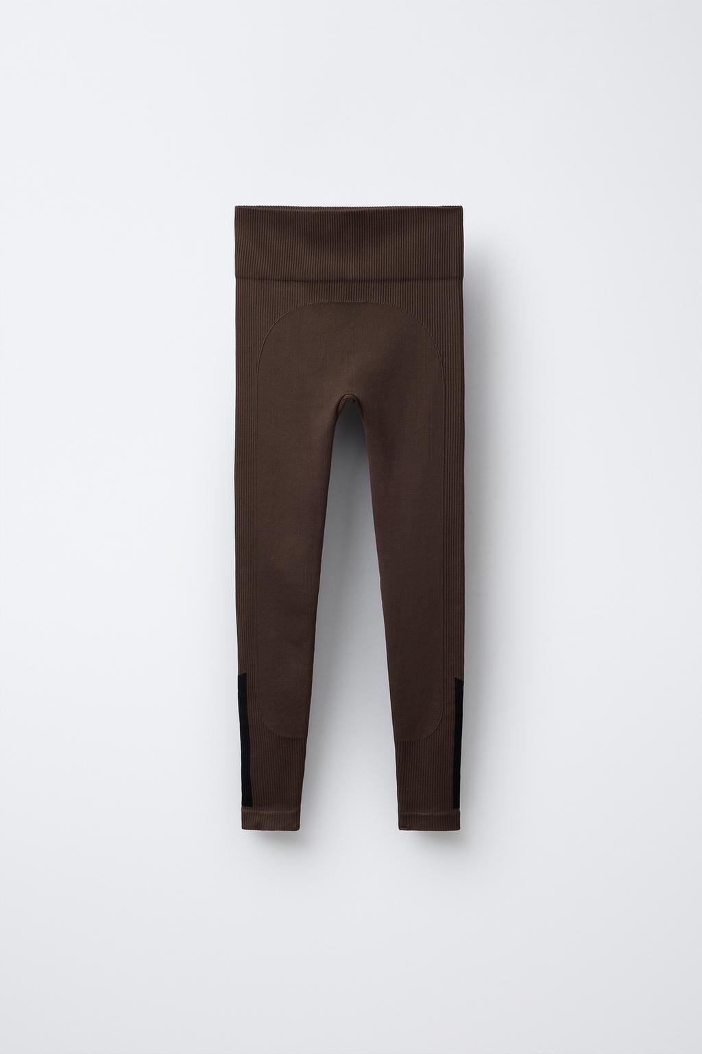 БЕСШОВНЫЕ ЛЕГИНСЫ С КОНТРАСТНЫМИ ВСТАВКАМИ ИЗ КОЛЛЕКЦИИ SKI