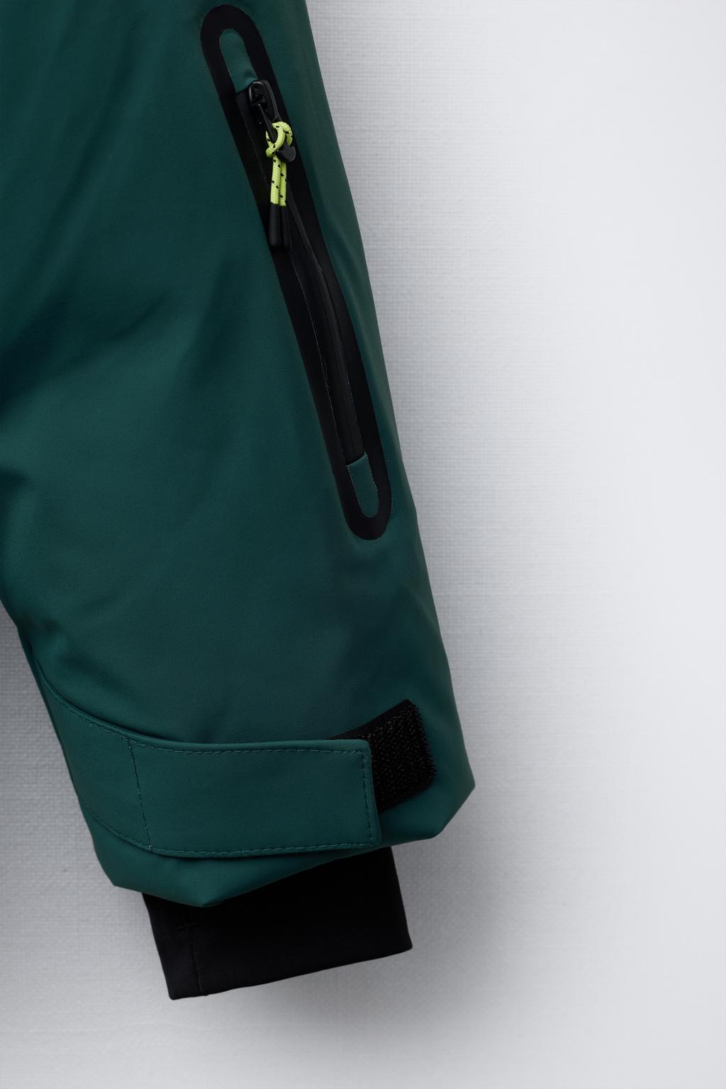 DOWN AND FEATHER PUFFER JACKET WITH REMOVABLE HOODIE, WATER-RESISTANT AND WINDPROOF COLOUR BLOCK RECCO® SYSTEM SKI COLLECTION