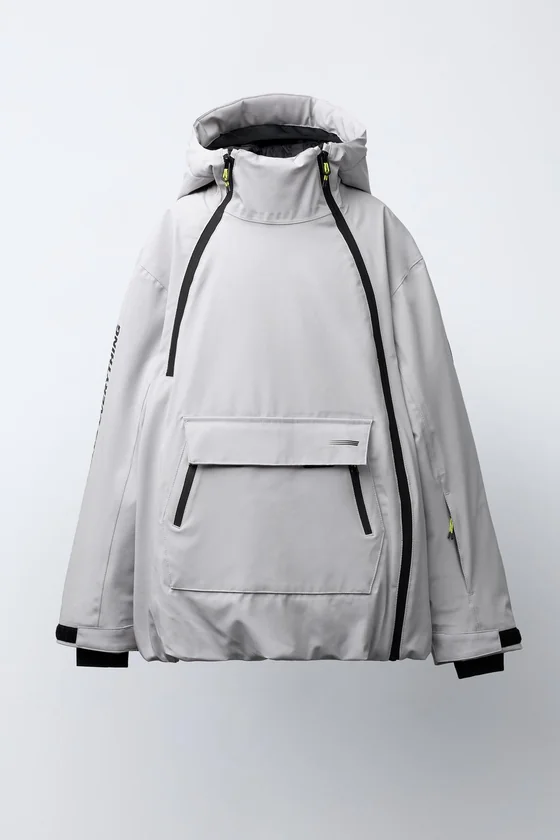 ВОДОНЕПРОНИЦАЕМЫЙ И ВЕТРОЗАЩИТНЫЙ АНОРАК RECCO® SYSTEM коллекция «Ski»