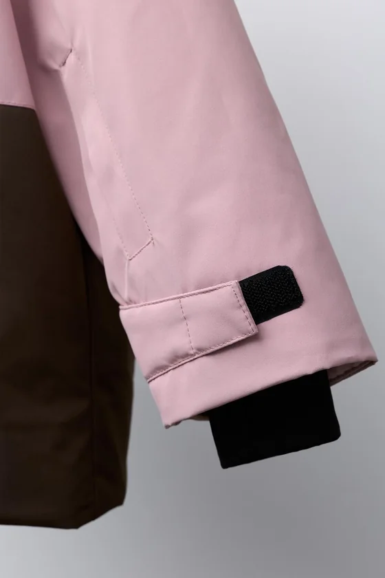 КУРТКА С КАПЮШОНОМ  В СТИЛЕ COLOR BLOCK коллекция «Ski»