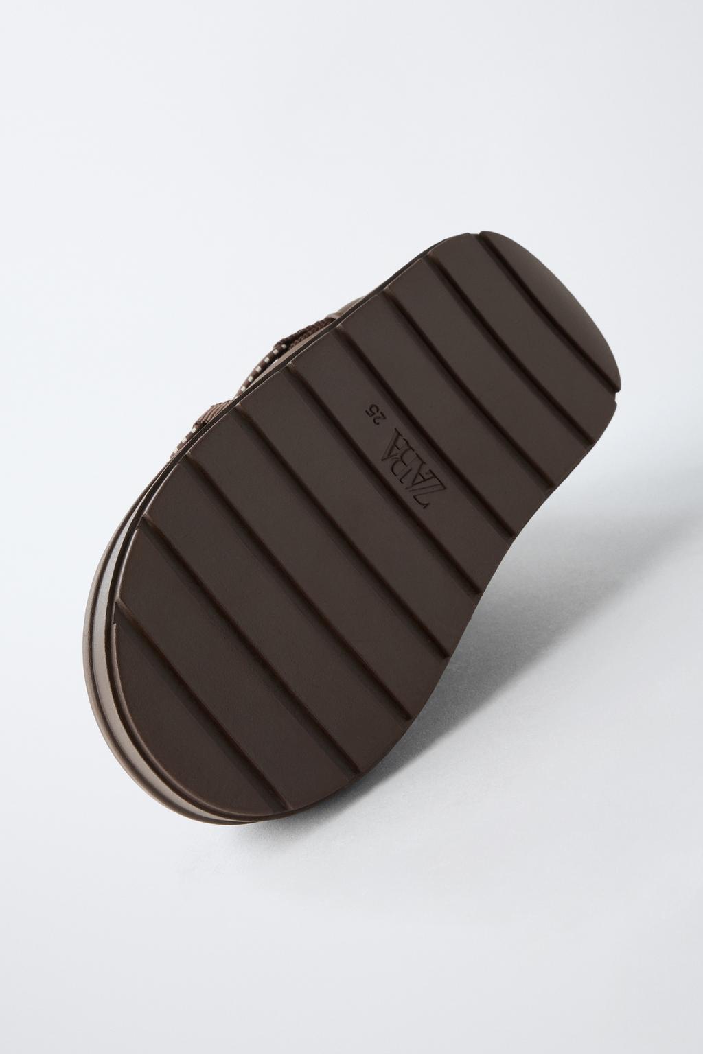 Утепленные сапоги из водоотталкивающего нейлона