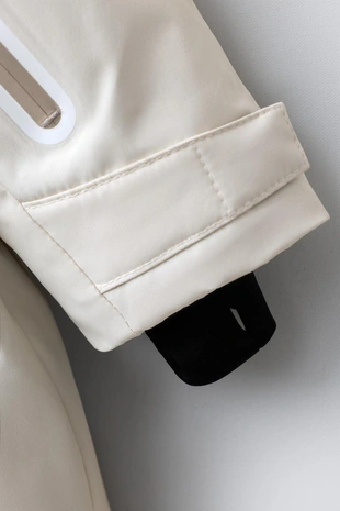 LONG FAUX FUR HOODIE WATER-RESISTANT AND WINDPROOF RECCO® SYSTEM SKI COLLECTION- Заказать в России