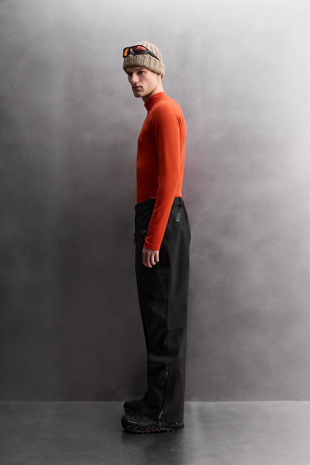 КОМПРЕССИОННАЯ ФУТБОЛКА ДЛЯ КАТАНИЯ НА ЛЫЖАХ С ВОРОТНИКОМ НА МОЛНИИ