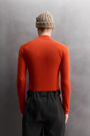 Компрессионная футболка для катания на лыжах с воротником на молнии- Заказать в России