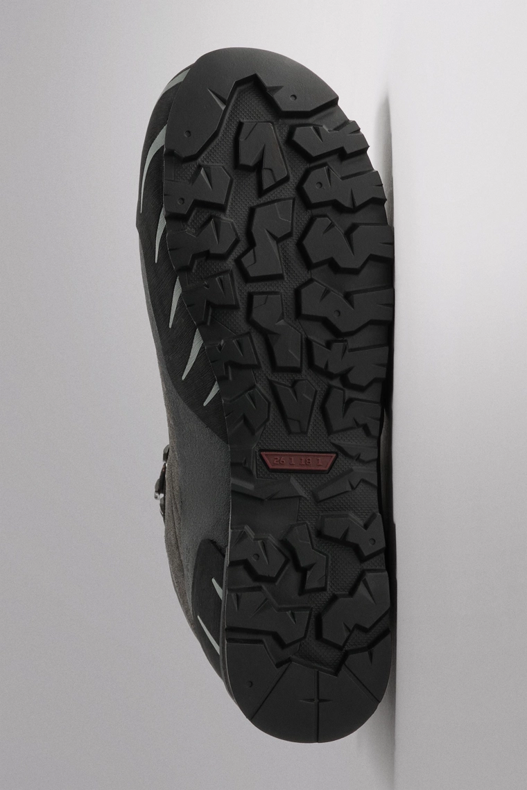 Водонепроницаемые туристические ботинки с системой recco®