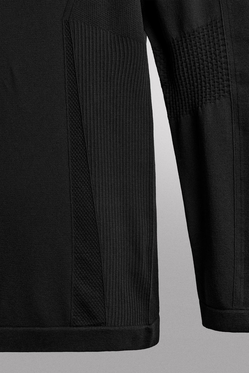 ТЕРМОФУТБОЛКА ДЛЯ КАТАНИЯ НА ЛЫЖАХ