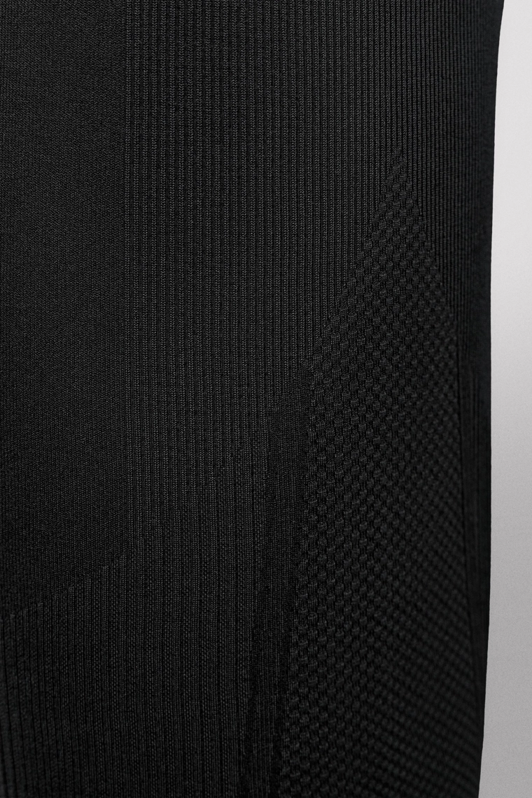 Леггинсы-компрессионные для активного отдыха на лыжах zara