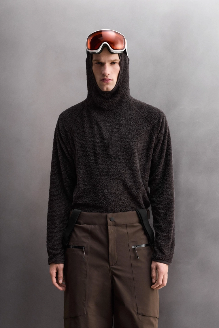 Худи с эффектом искусственного меха для активного отдыха на лыжах zara