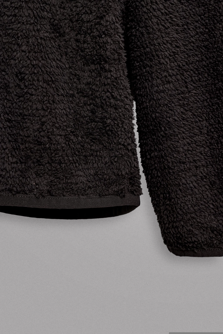 Худи с эффектом искусственного меха для активного отдыха на лыжах zara