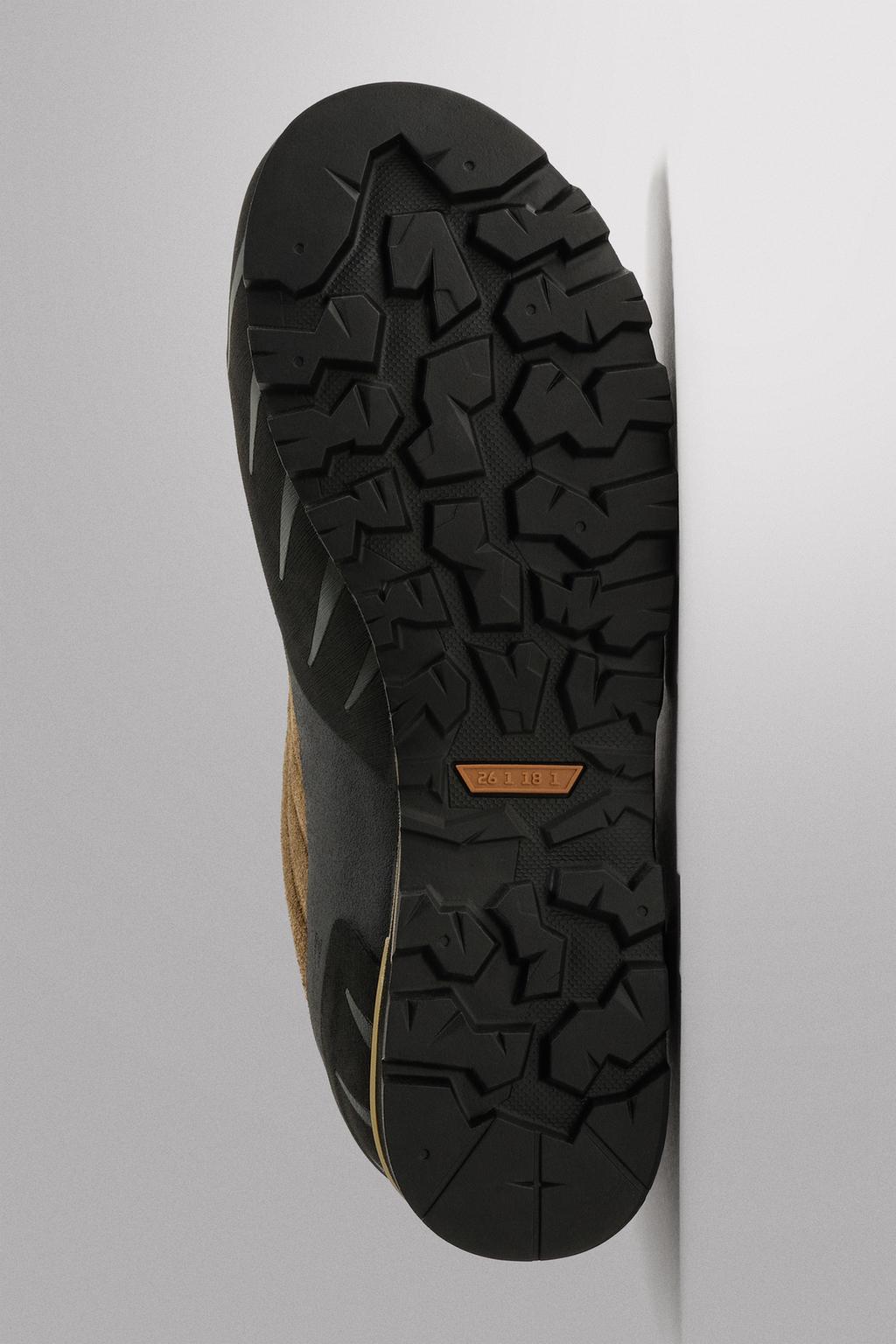 ВОДОНЕПРОНИЦАЕМЫЕ КРОССОВКИ ДЛЯ ТРЕККИНГА RECCO®