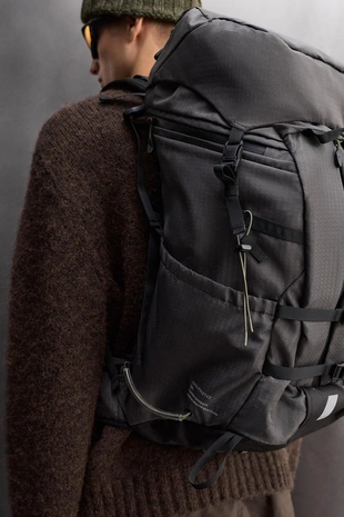 Спортивный рюкзак для горнолыжного спорта- Заказать в России