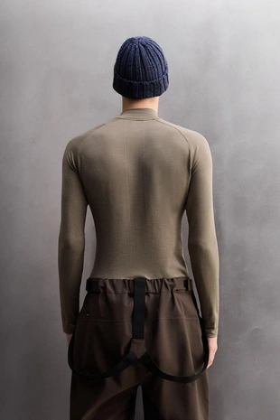 Компрессионная футболка для катания на лыжах с воротником на молнии